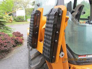 Case 580N Flippad Assembly