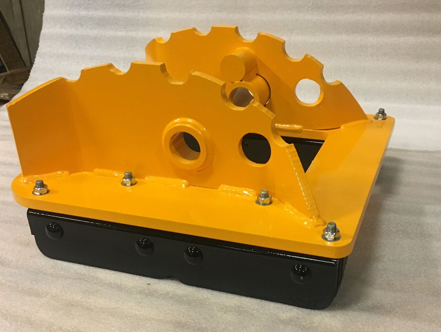 JCB 128/E7098 Left Side Flippad Assembly